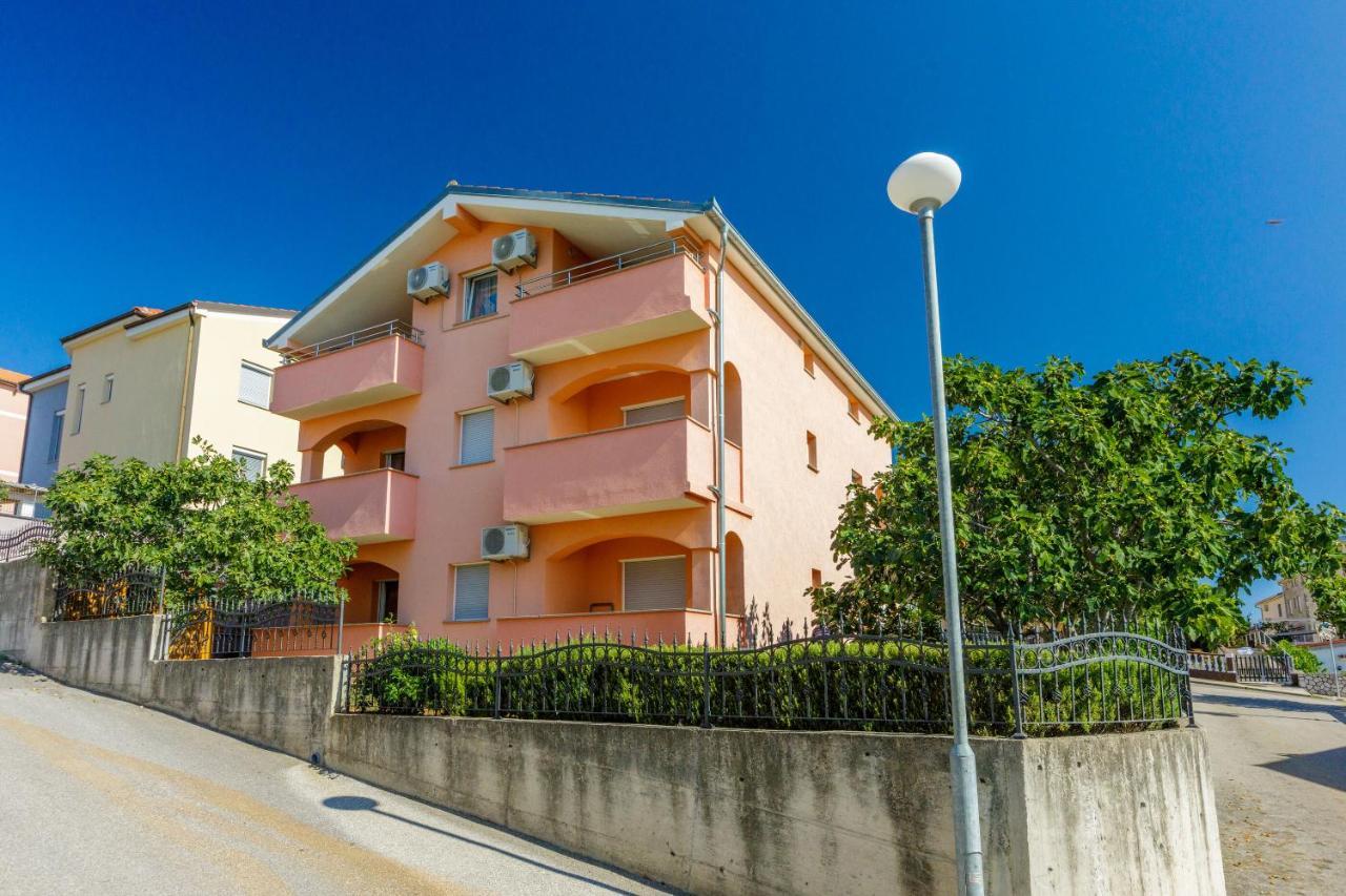 Apartments Marissimo Crikvenica Buitenkant foto